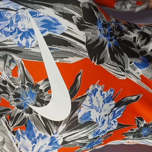 BRAND NEW WITH THE TAGS nike bodycon floral logo dress size medium - Picture 7 of 11